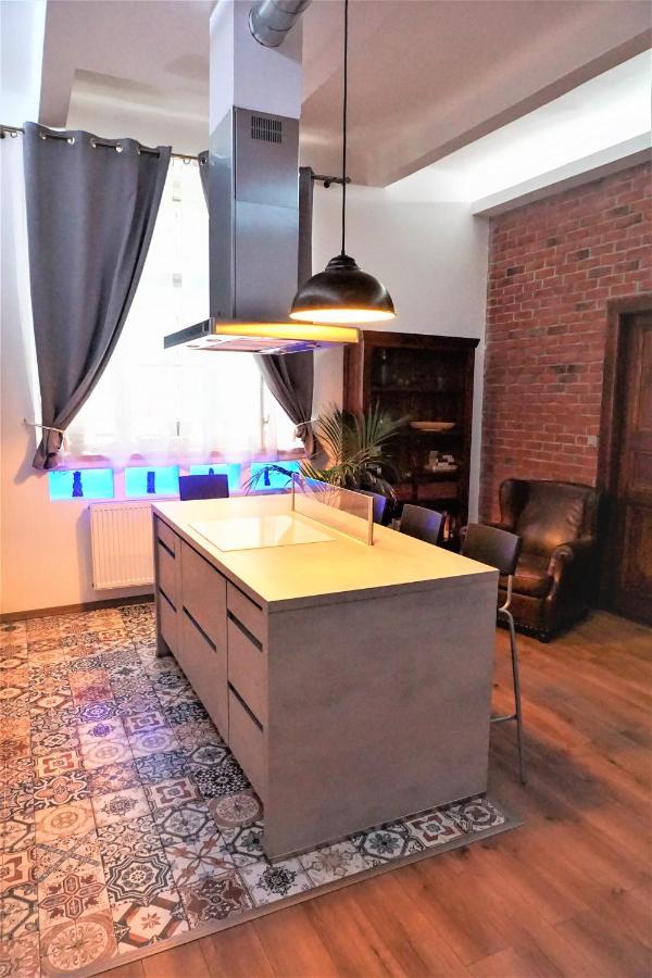 Maximilian Central Apartment Prague Luaran gambar